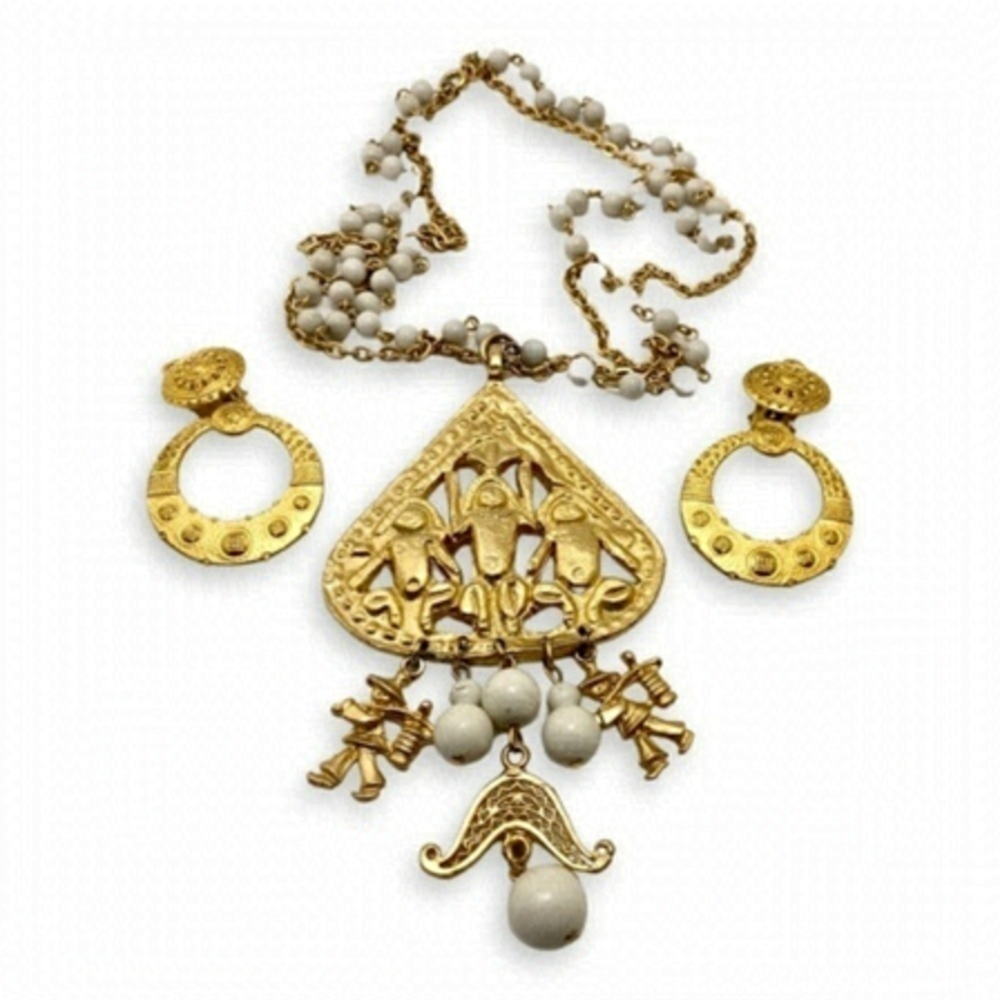 VINTAGE Byzantine Inspired Asian Goldtone Chinamen Beaded Earrings Necklace
